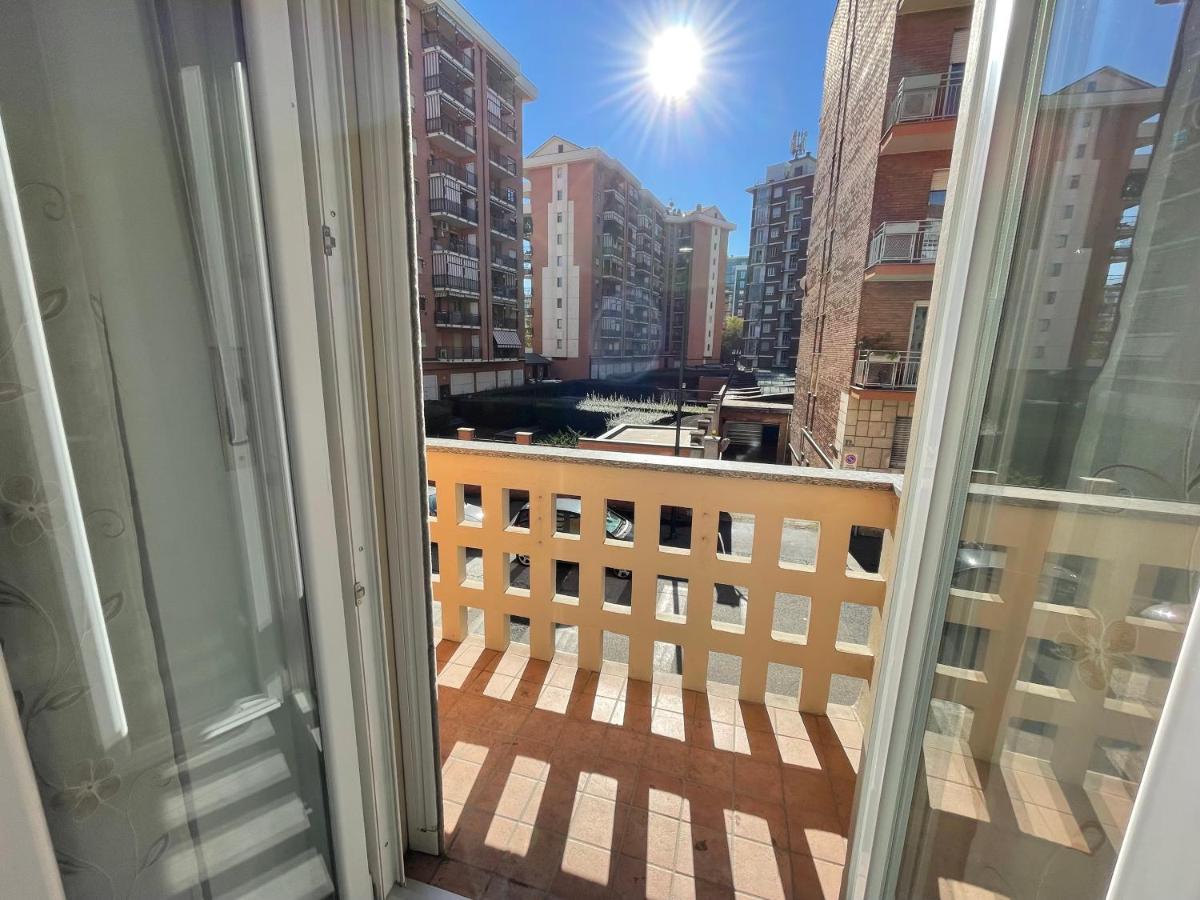 Comfy Turin Apartment Bagian luar foto