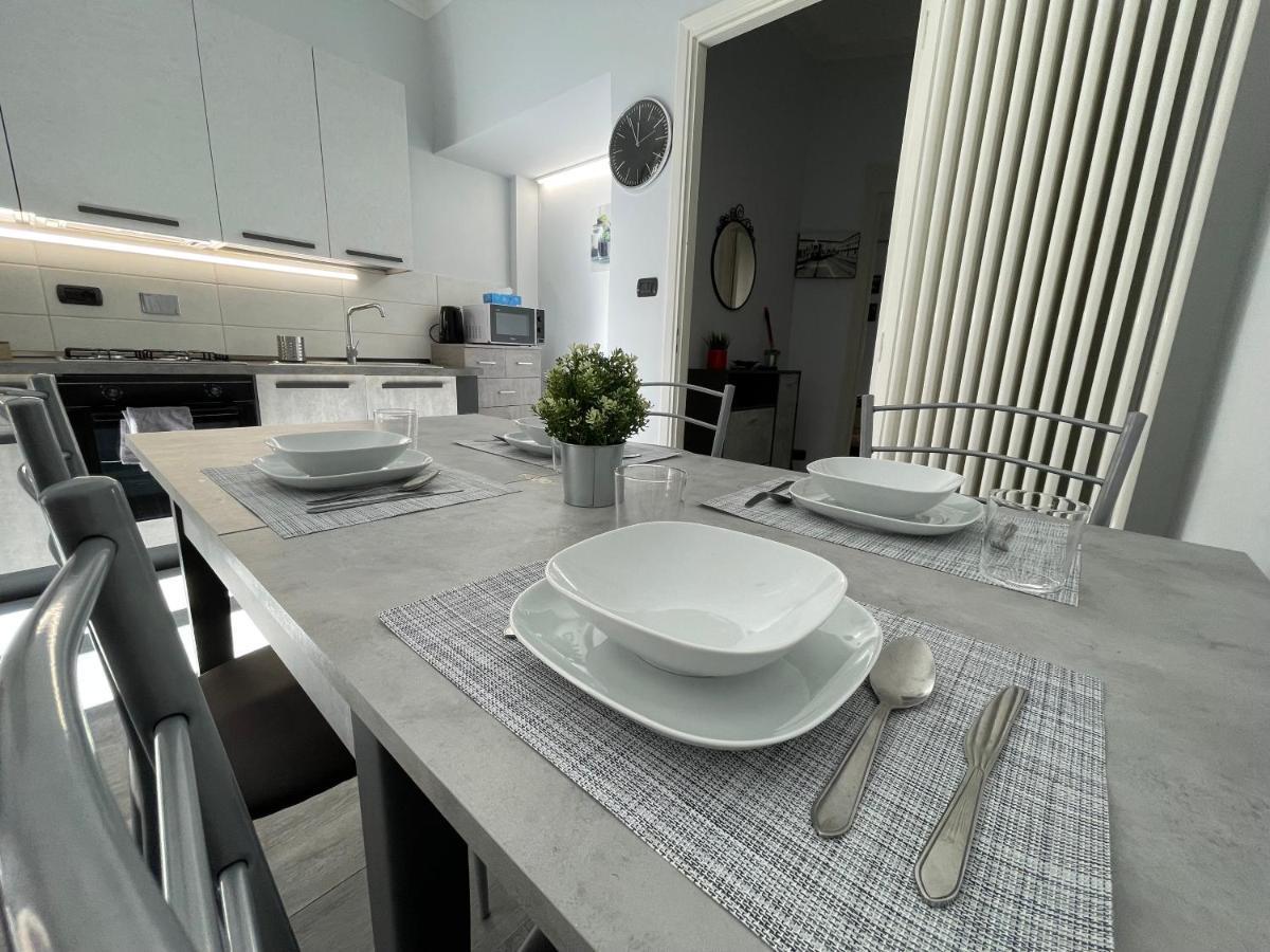 Comfy Turin Apartment Bagian luar foto