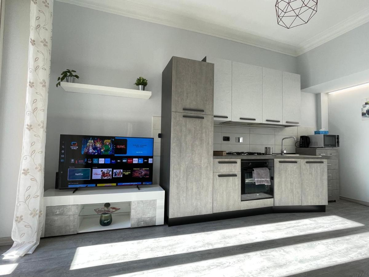 Comfy Turin Apartment Bagian luar foto